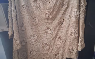 Bedspread, Marguerite Sunflower Popcorn